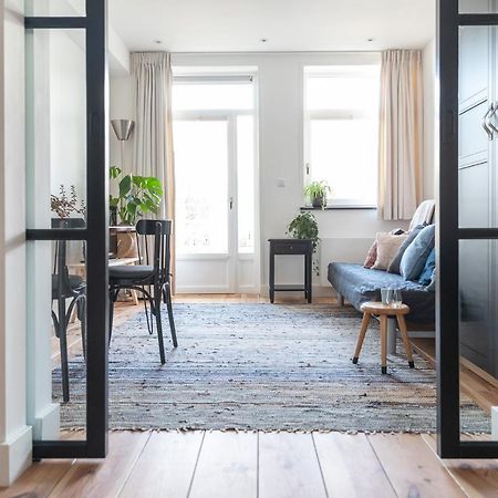 Gorgeous And Stylish Place For Two In Hip West! Amsterdam Bagian luar foto