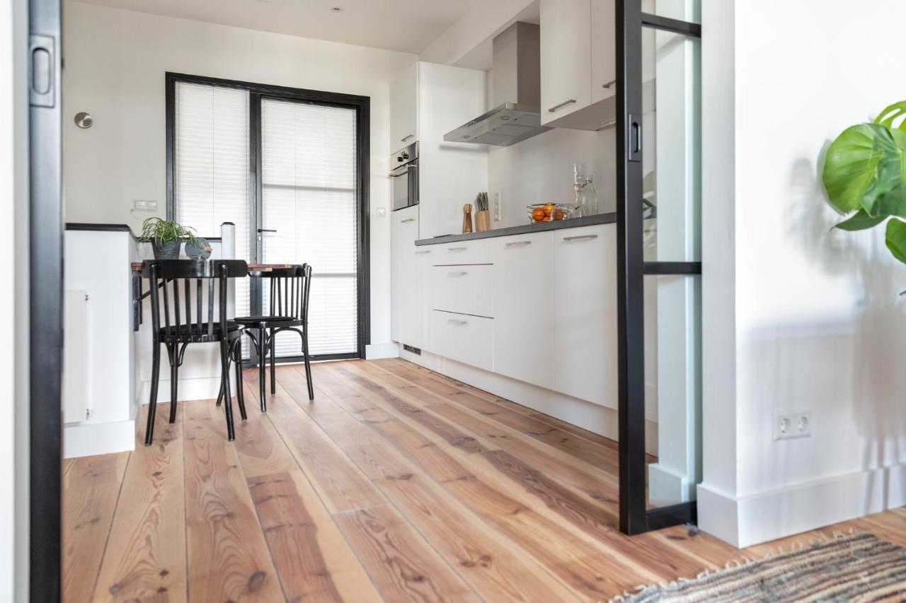 Gorgeous And Stylish Place For Two In Hip West! Amsterdam Bagian luar foto